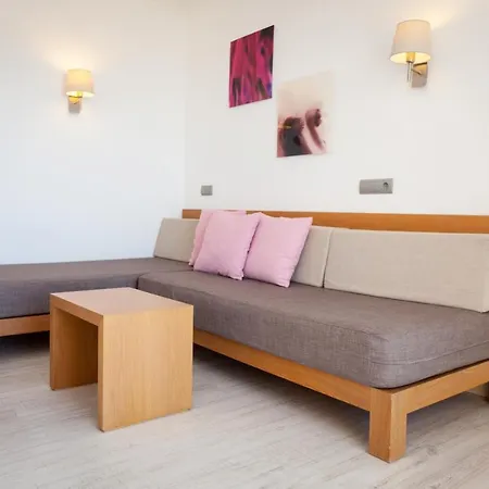 Ξενοδοχείο Timor 4*